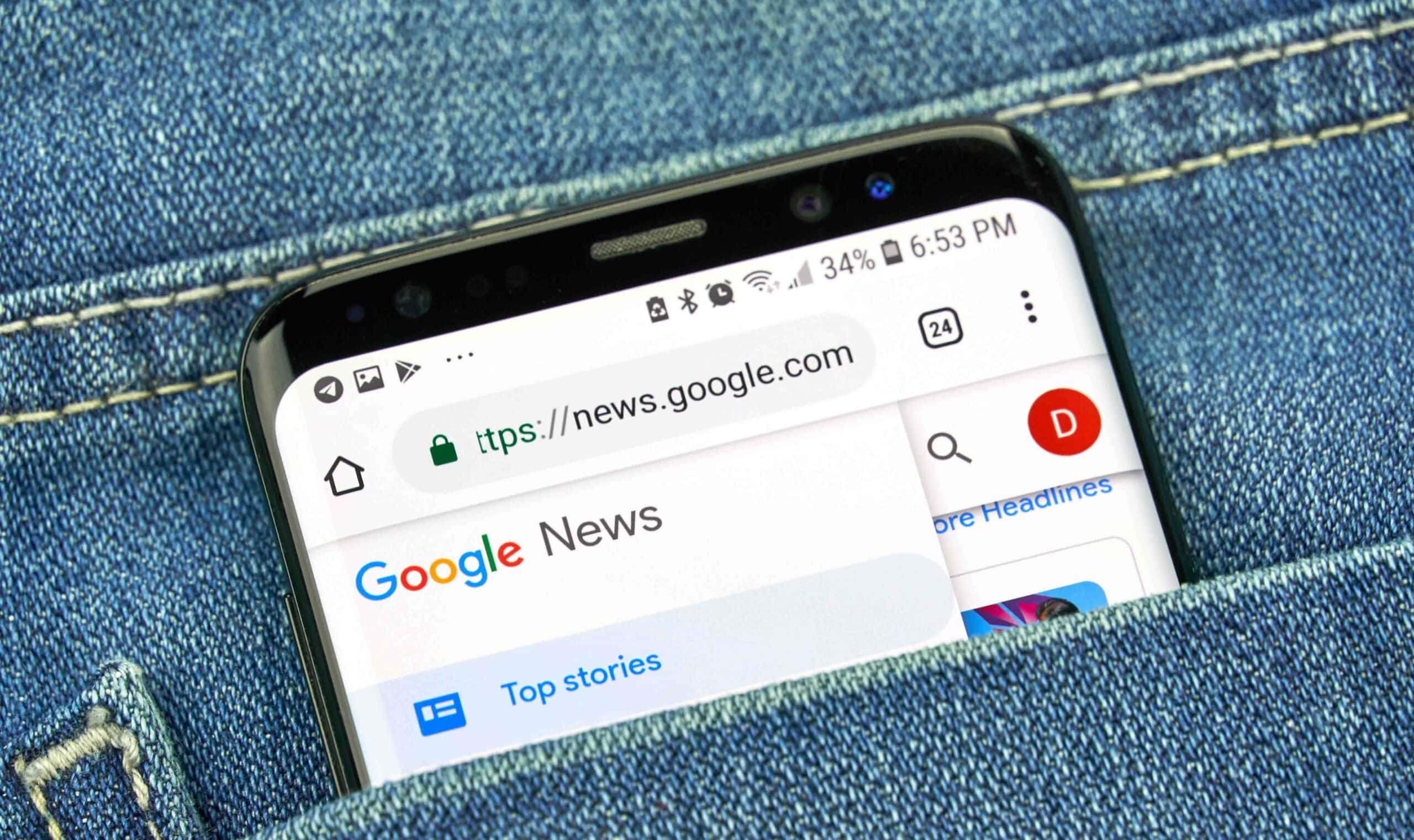 google news on phone in jeans pocket